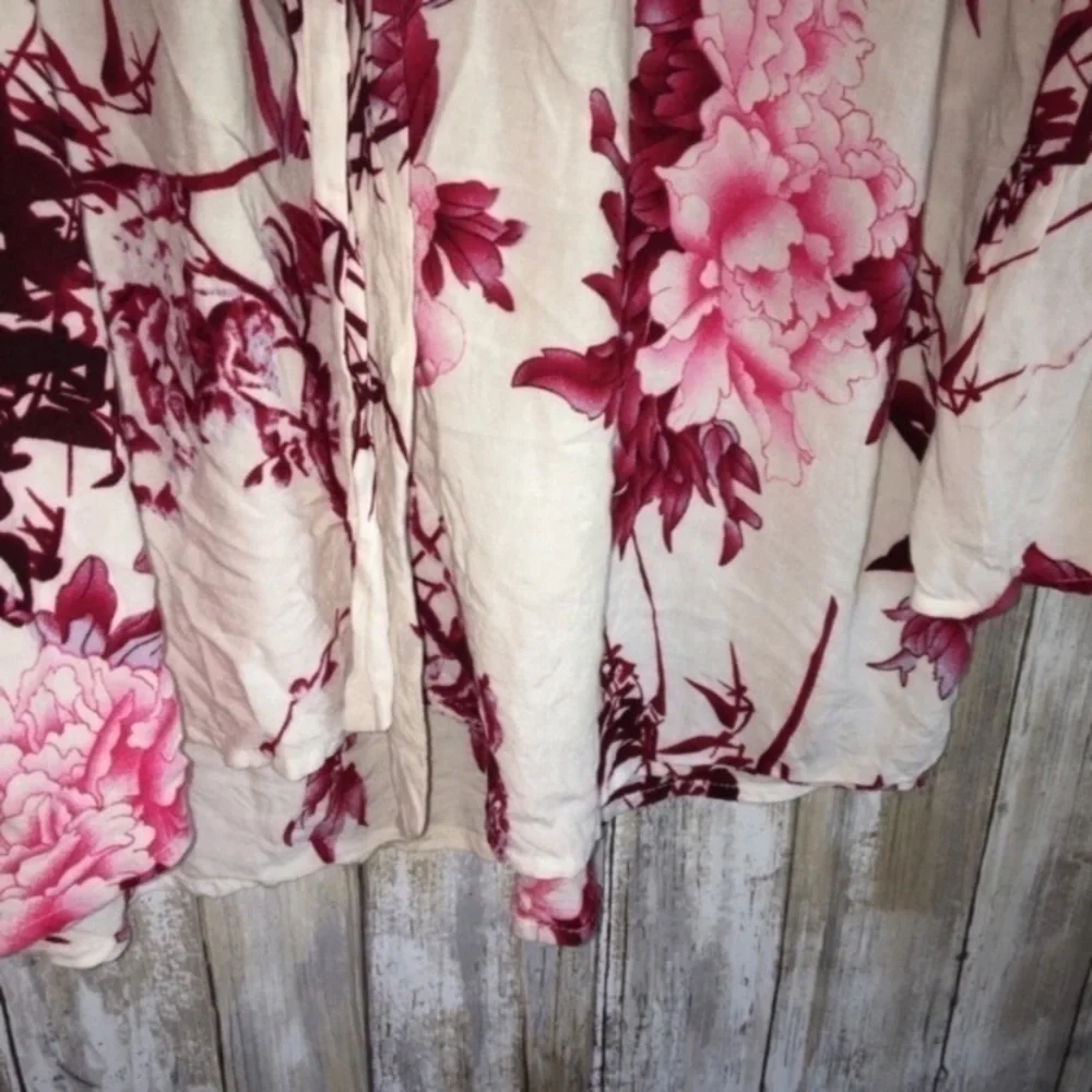 Entro Pink Floral Cold Shoulder Blouse - Picture 4 of 5